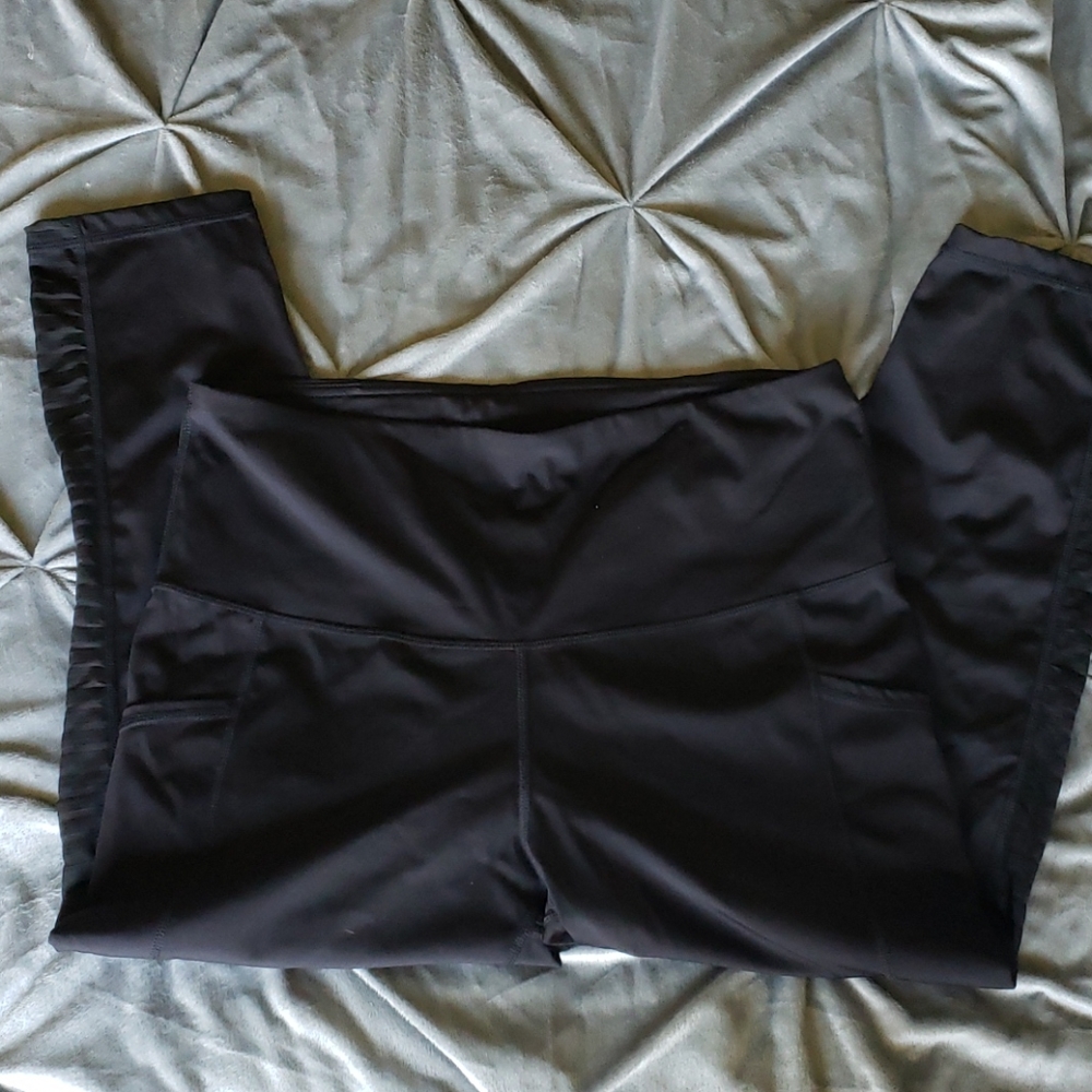 Mono B Leggings